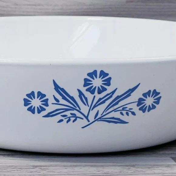 2 Vintage Corning Ware Cornflower Blue P-83-B Sauce Pan Skillets - Picture 3 of 10